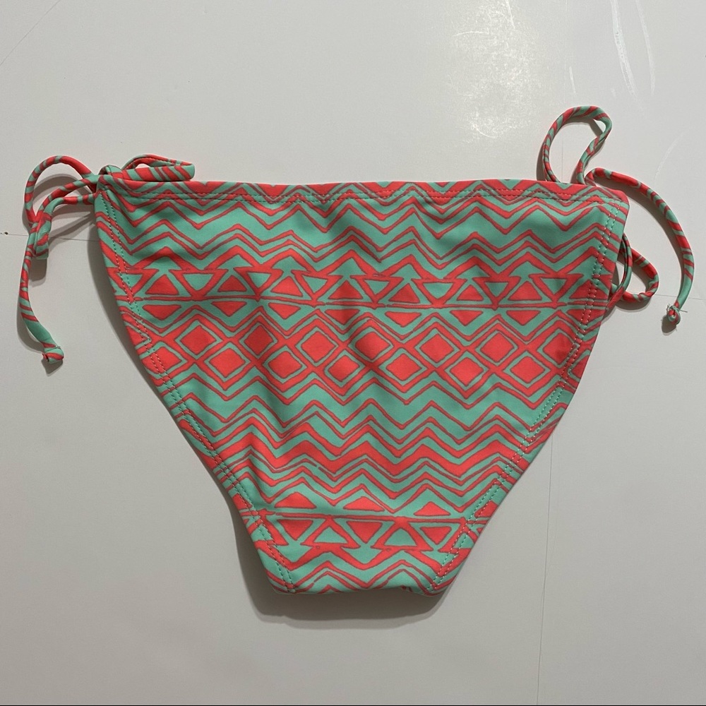 Bikini Bottom Bundle - Picture 12 of 16
